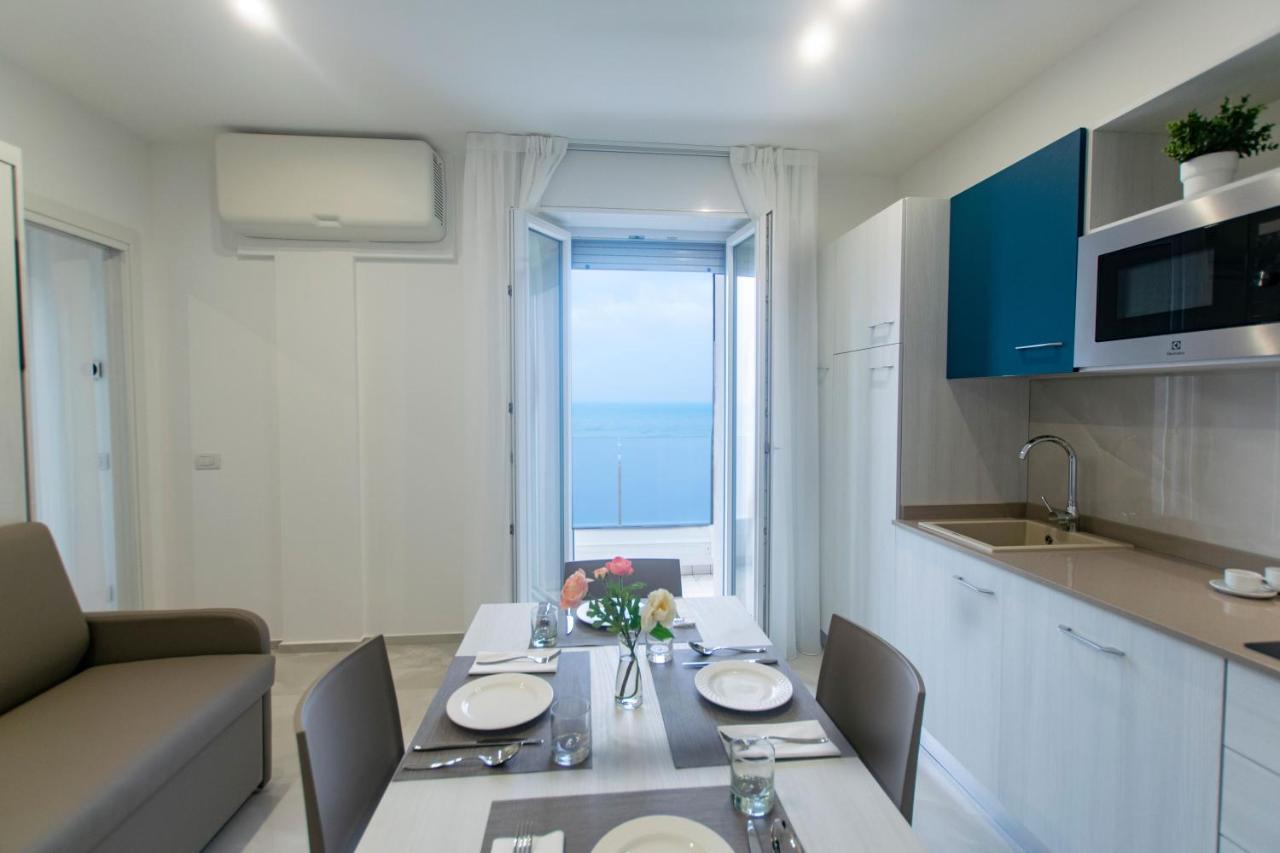 Residence Flow-R Riccione Exterior foto