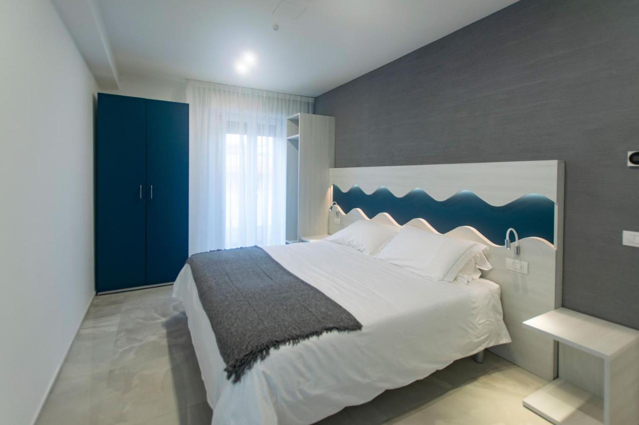 Residence Flow-R Riccione Exterior foto