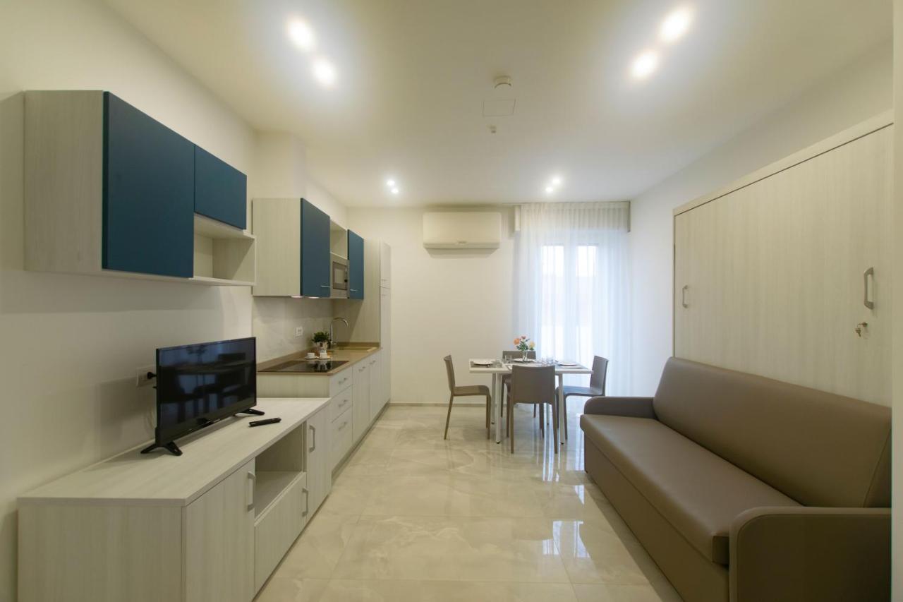 Residence Flow-R Riccione Exterior foto